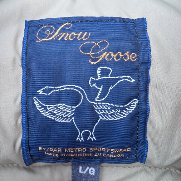 Vintage Snow Goose Puffer Vest Red Beige Made in Canada L/G - Picture 6 of 7